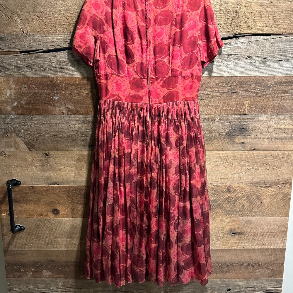 Vintage 1950s Saks Fifth Avenue Silk Rose Print Midi Cocktail Dress - Picture 3 of 5